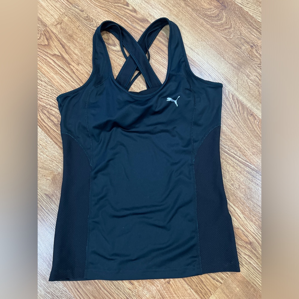 Puma workout tank with built-in bra- sz large
